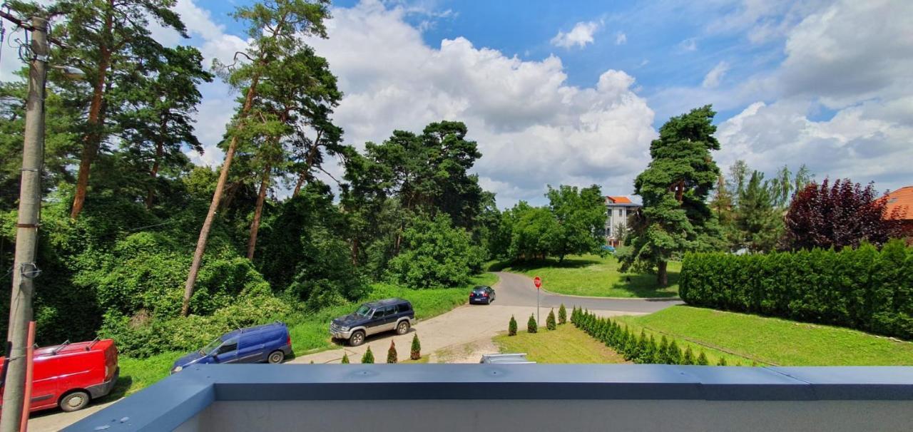 The Pines Serviced Apartments Braşov Extérieur photo